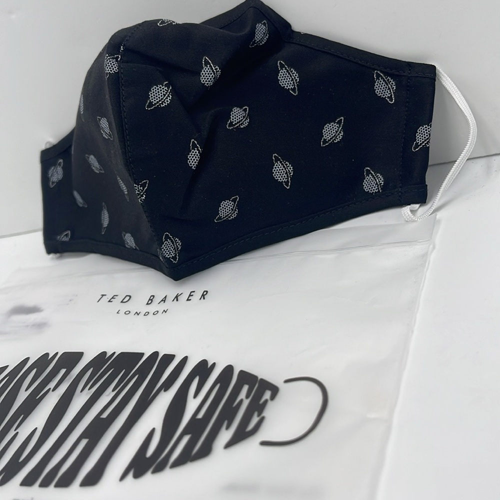 Black Patterned Face Mask TED BAKER LONDON Reversible Reusable FACE MASK 
NWT